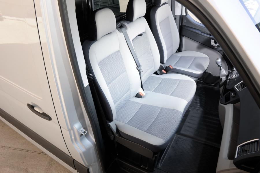  Hyundai H350 Van 2015 года  (фото 21 из 23)